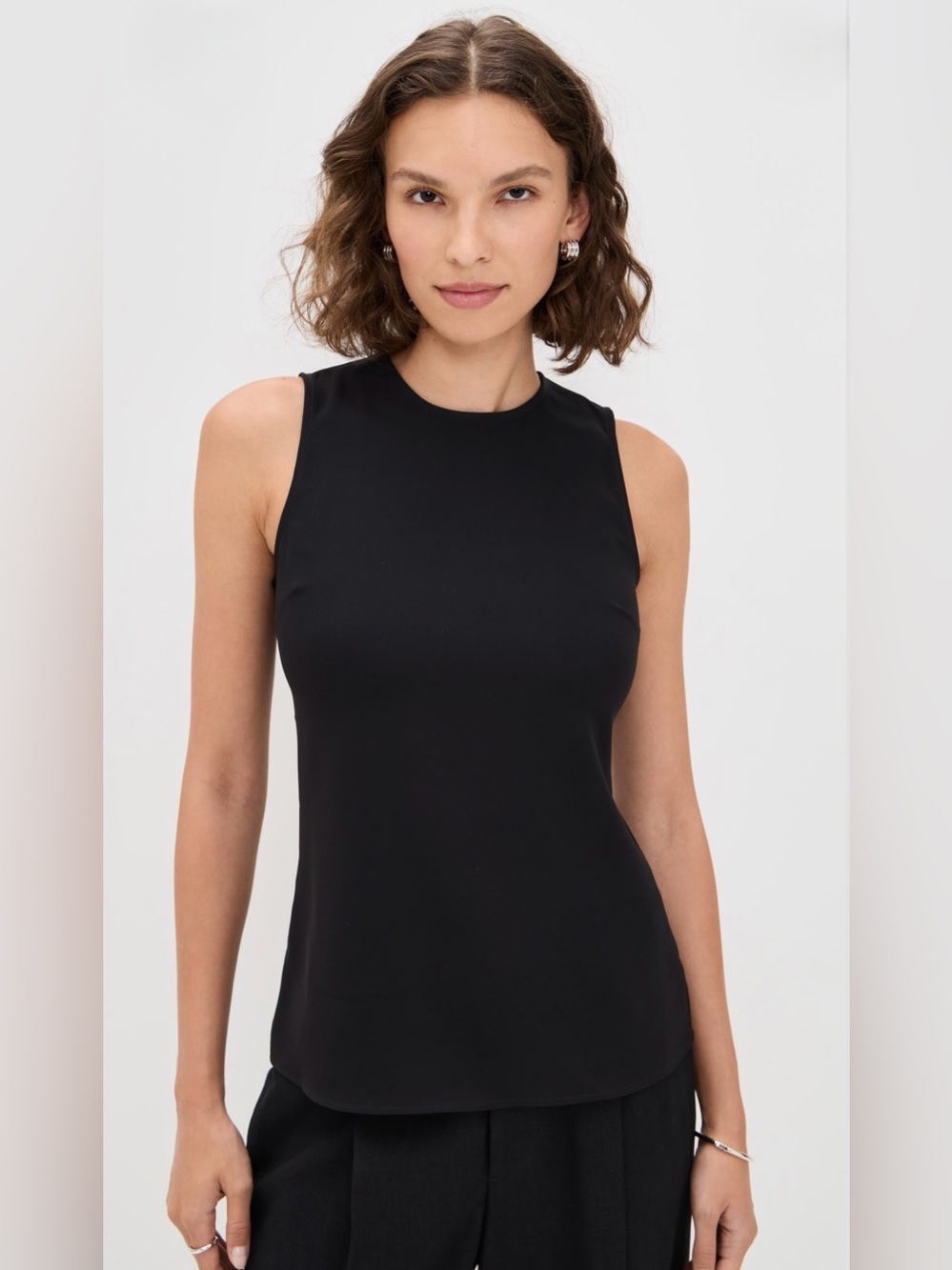 NWOT medium STAUD Bronte Top - Sleek Sleeveless Round-Neck Camisole